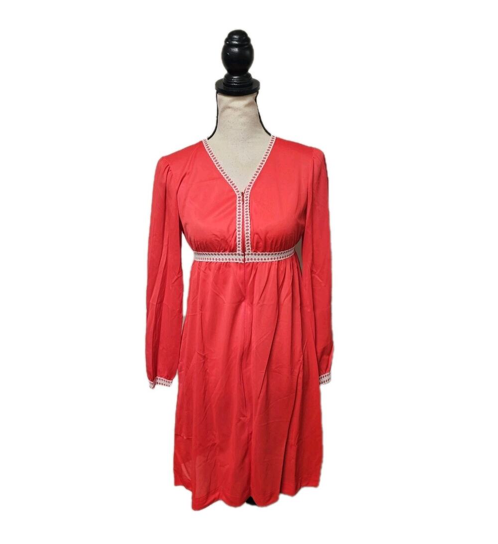 Lorraine Vtg Babydoll 70s Nightgown Sz Small Red Rickrack Trim Peasant Cottage